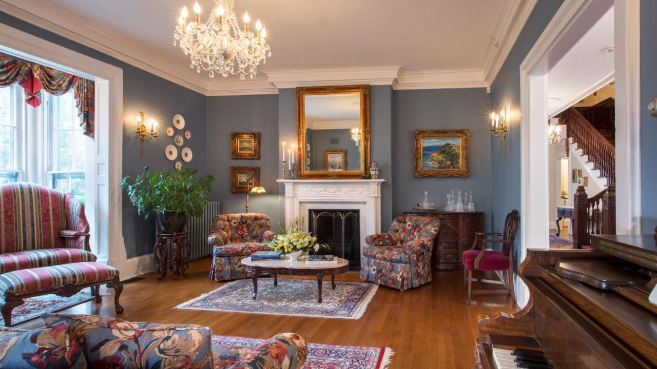 ニューポート La Farge Perry House Bed & Breakfast エクステリア 写真