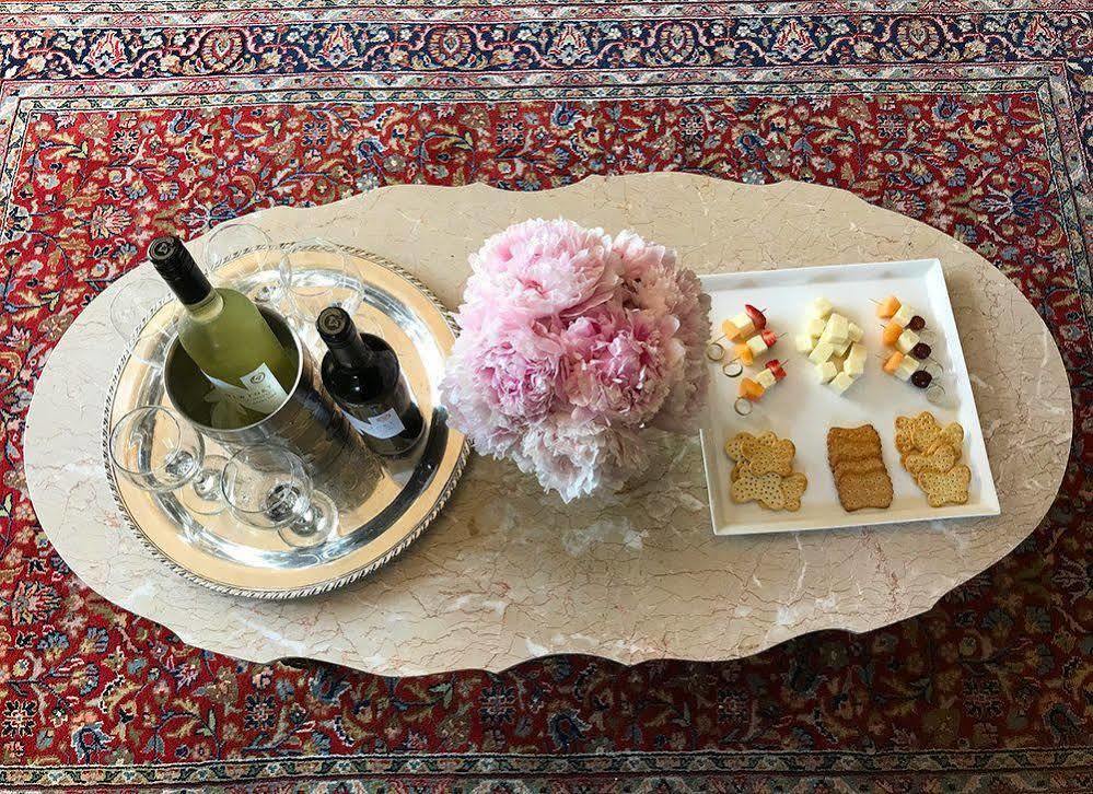 ニューポート La Farge Perry House Bed & Breakfast エクステリア 写真