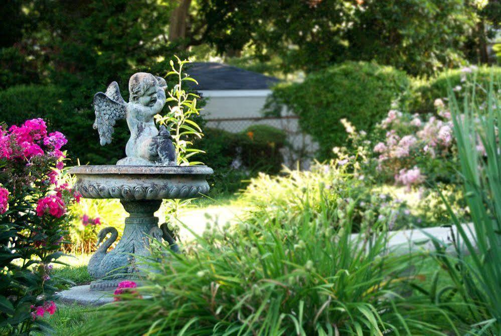 ニューポート La Farge Perry House Bed & Breakfast エクステリア 写真