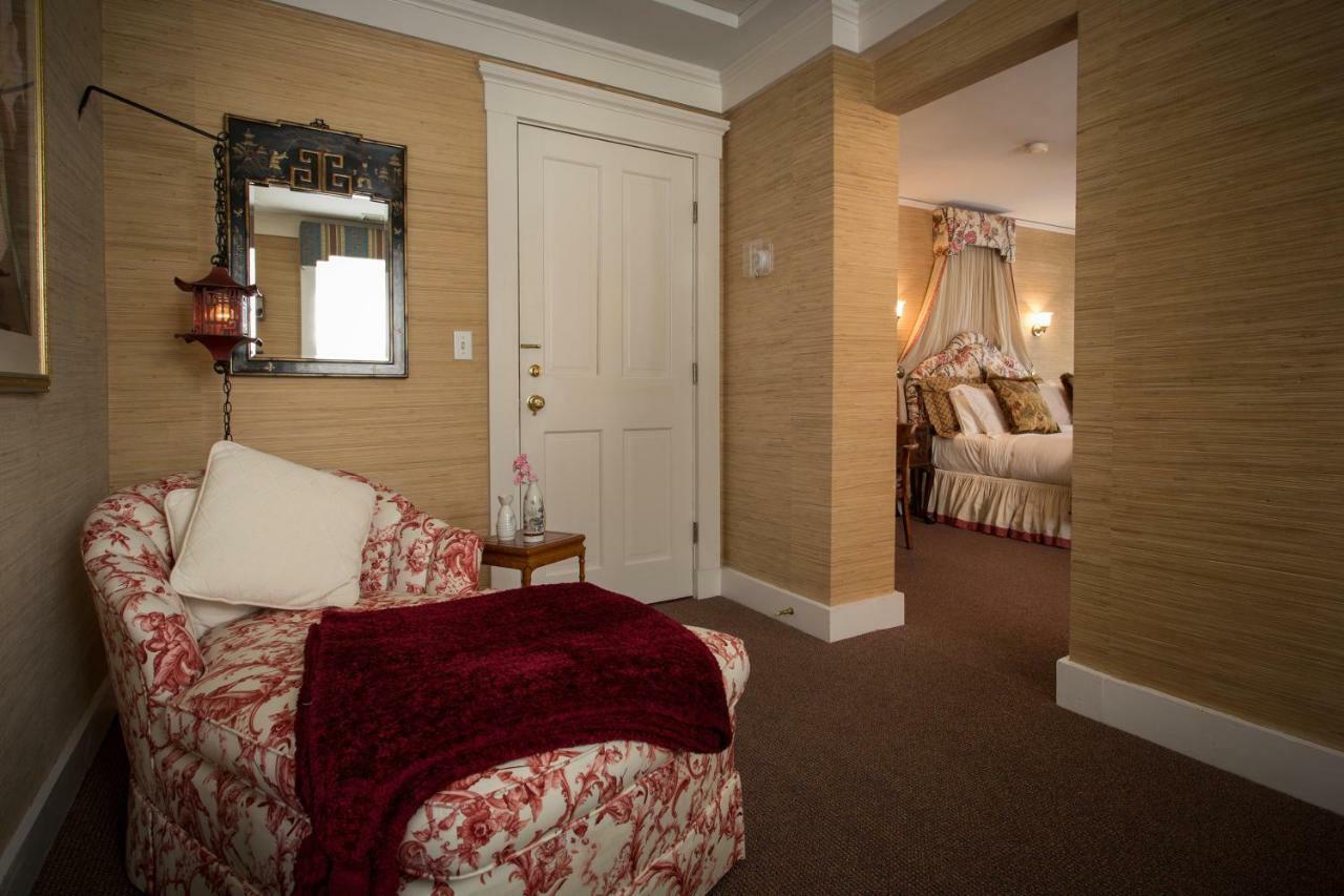 ニューポート La Farge Perry House Bed & Breakfast エクステリア 写真